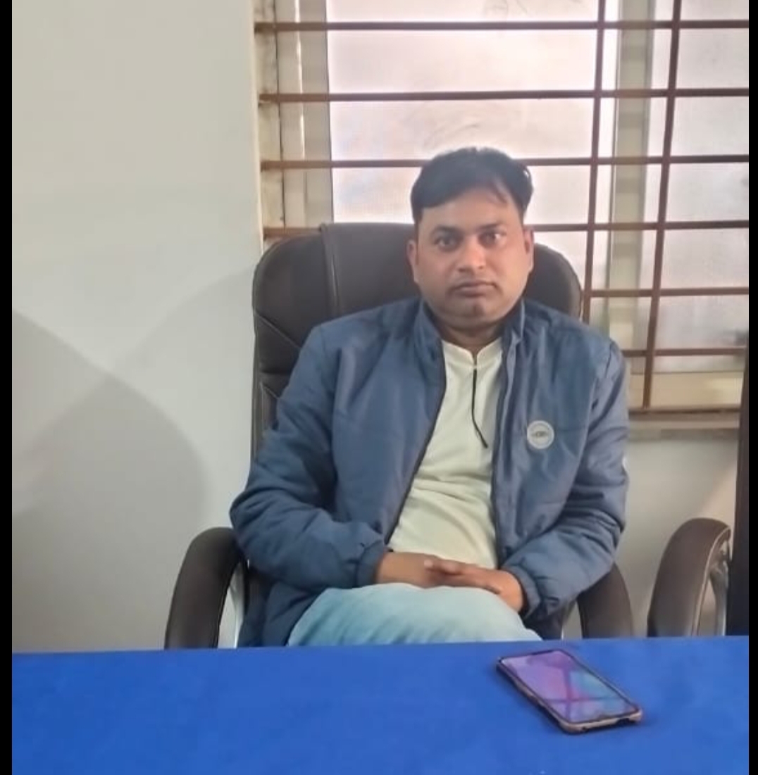 Dr. Amit Kumar Saket 